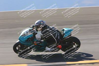 media/Nov-06-2023-Moto Forza (Mon) [[ce023d0744]]/2-Advanced Group/Session 2 (Bowl Speed Pans)/